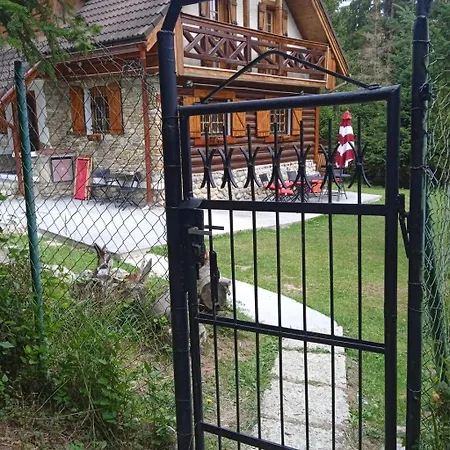Domek alpejski Zuzanka - Tatranska V Blizkosti Strbske Pleso Štrba