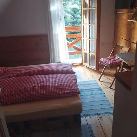 Chata Zuzanka - Tatranska Strba V Blizkosti Strbske Pleso Strba