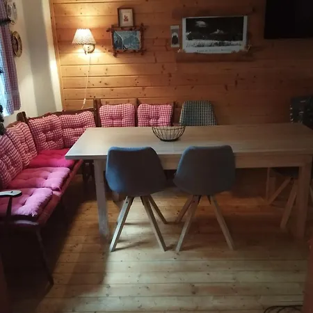 Zuzanka - Tatranska V Blizkosti Strbske Pleso